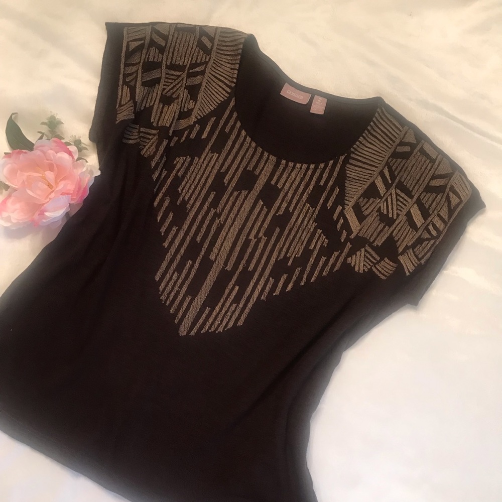 ⭐️ Chico’s 100% Cotton Top with Fab Embroidery - 2